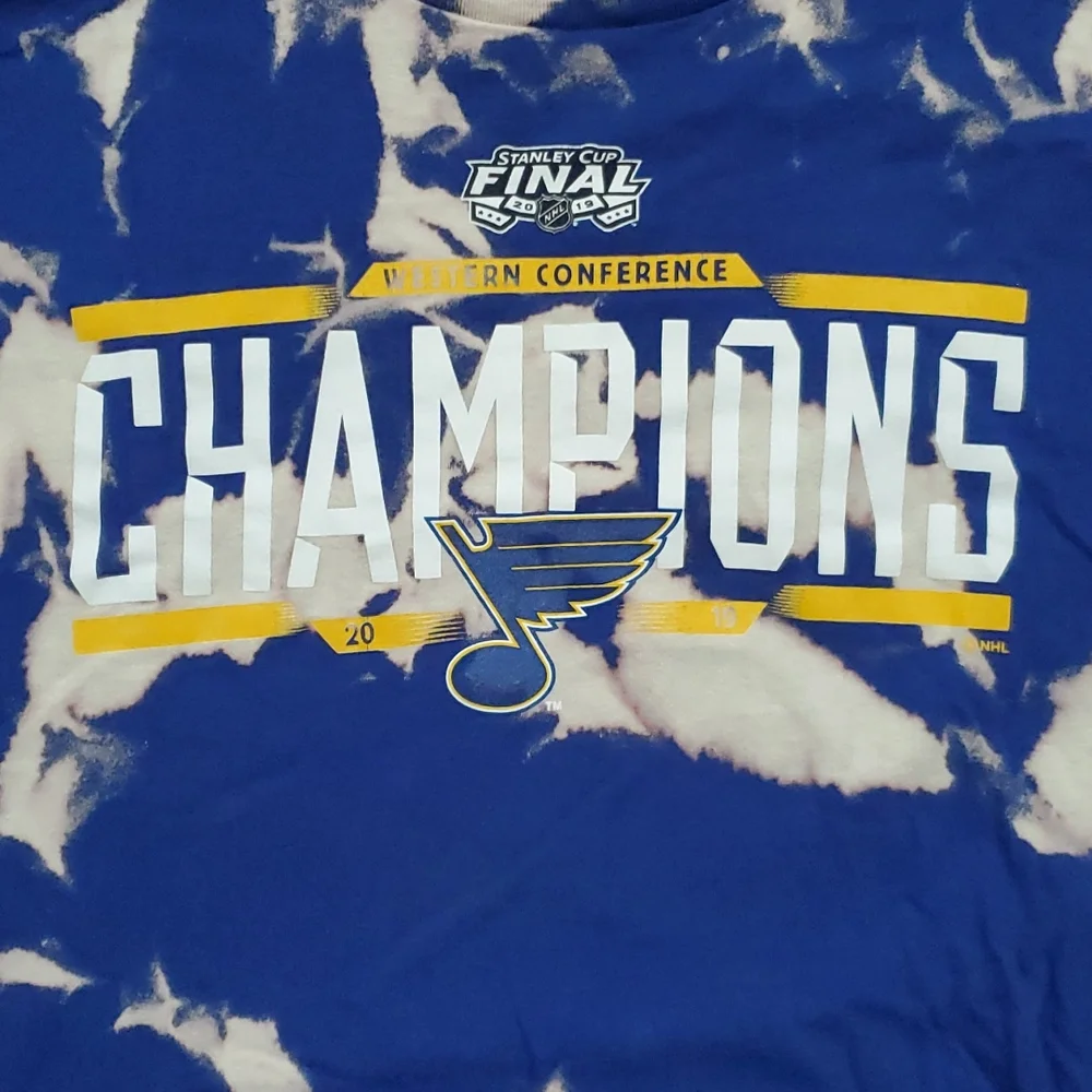 St. Louis Blues Bleach tye dye tee - Picture 2 of 3